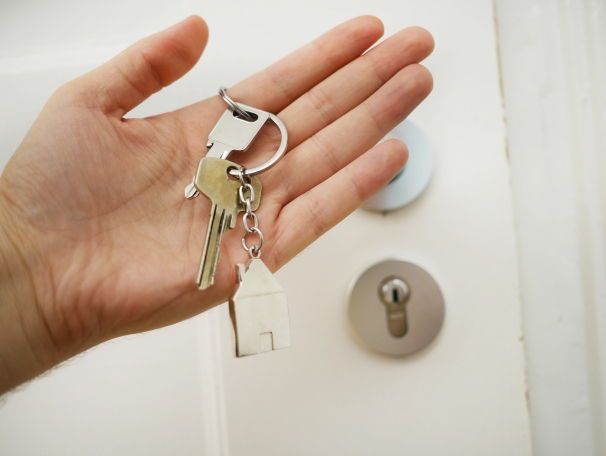 https://EricLevin.StopRentingStartOwning.com